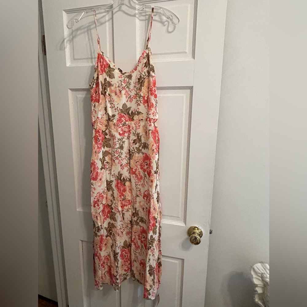 NWT REFORMATION CASSANDRA DRESS / Color: Farrah